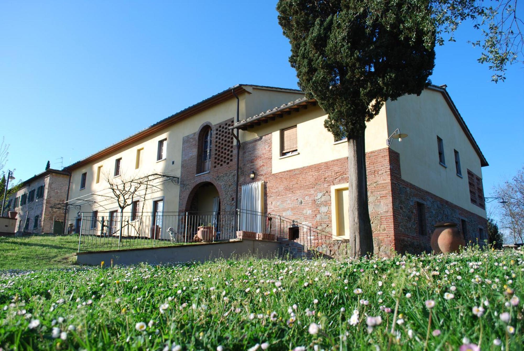 Agriturismo Fattoria Rozzalupi Cerreto Guidi Exterior photo