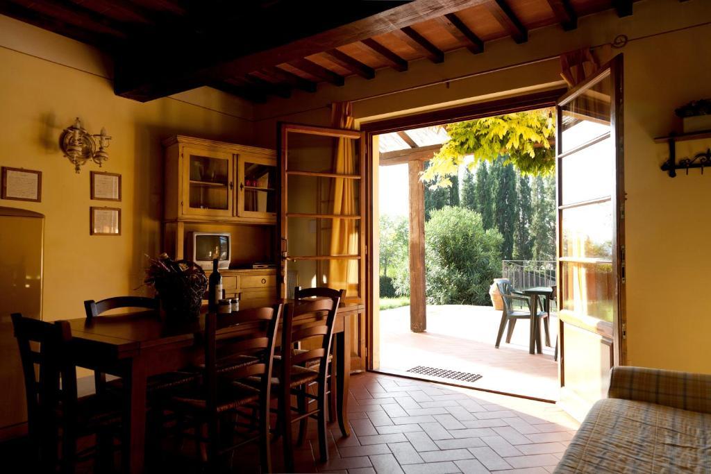Agriturismo Fattoria Rozzalupi Cerreto Guidi Room photo