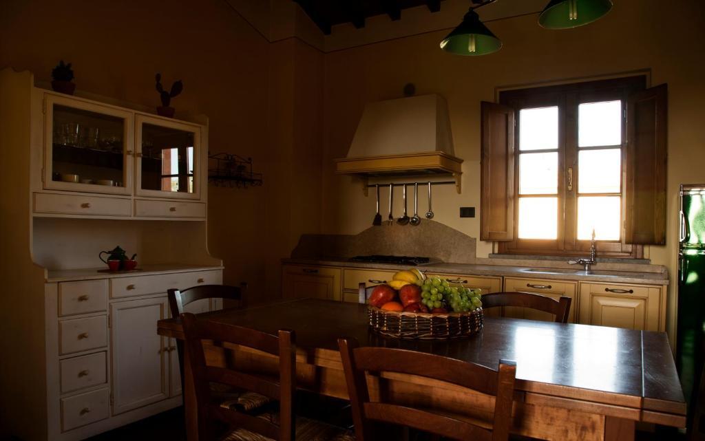 Agriturismo Fattoria Rozzalupi Cerreto Guidi Room photo