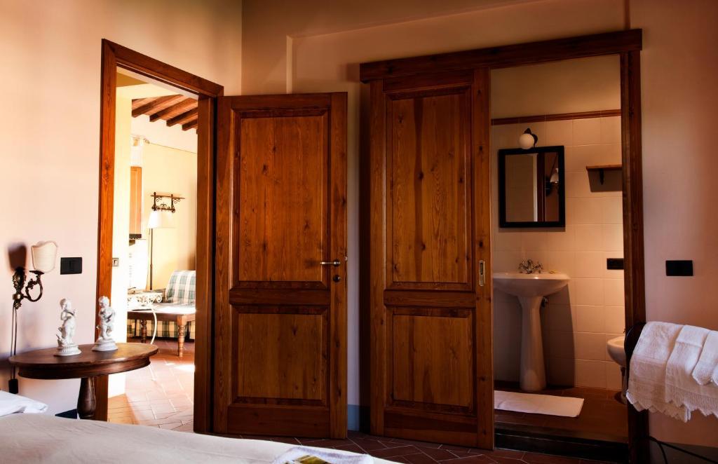 Agriturismo Fattoria Rozzalupi Cerreto Guidi Room photo