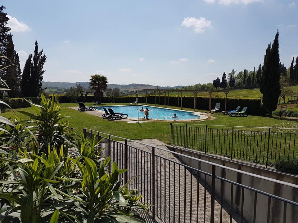 Agriturismo Fattoria Rozzalupi Cerreto Guidi Exterior photo